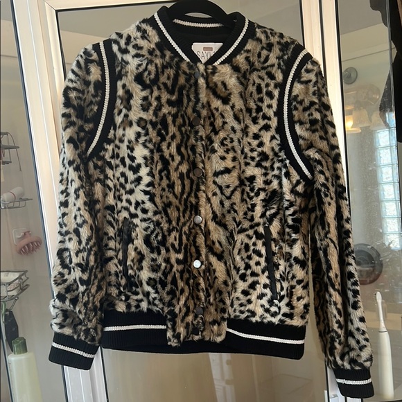 SAYLOR Jackets & Blazers - SAYLOR Leopard Print Women's Jacket